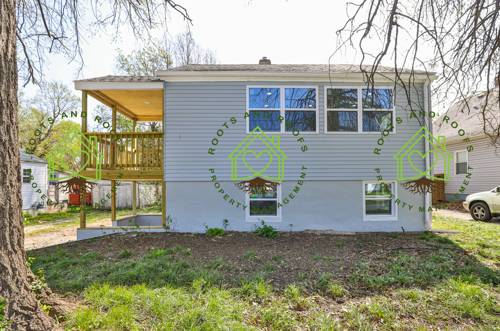2120 North Broadway Avenue