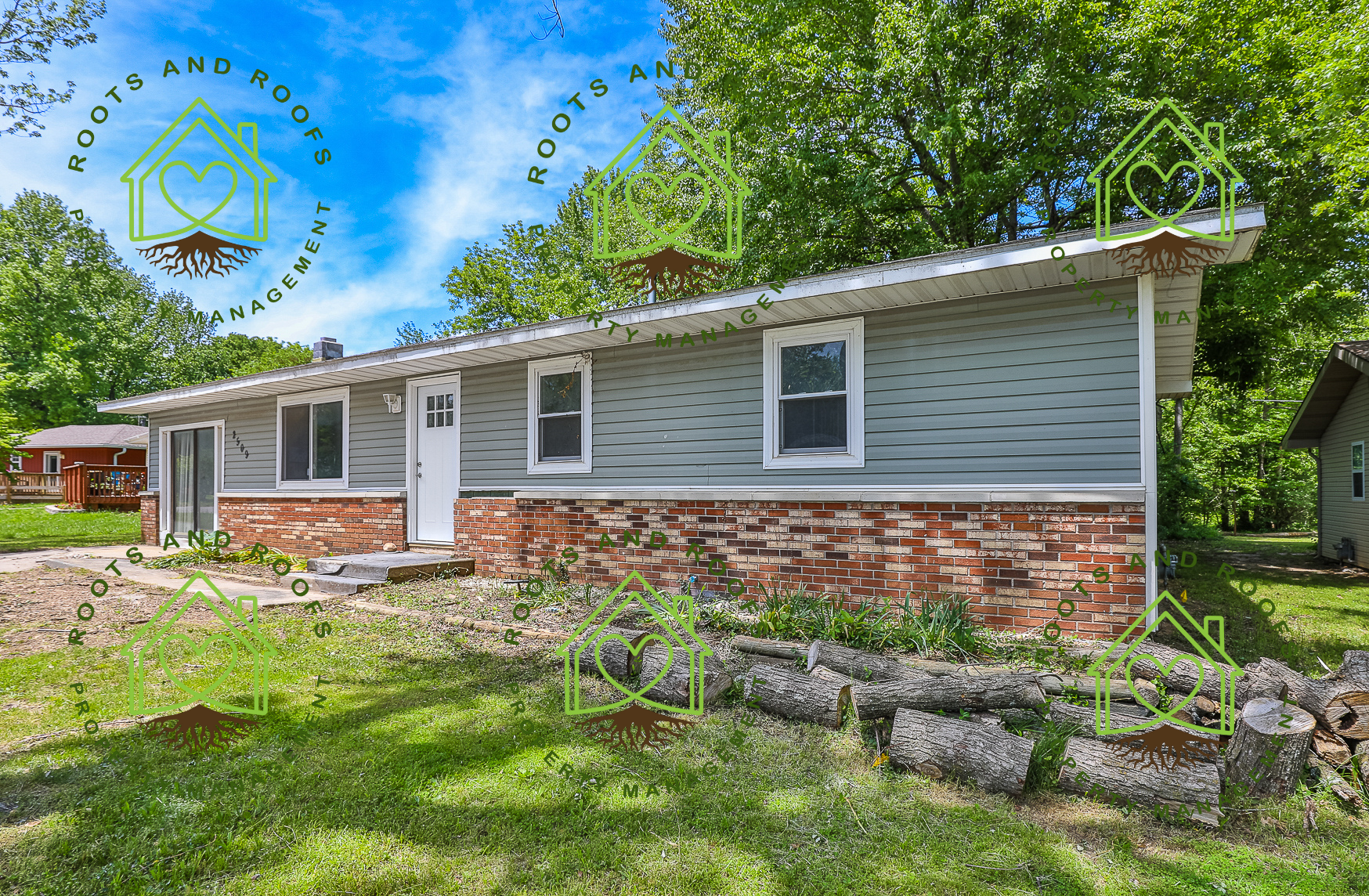 2509 East Pine Grove Place